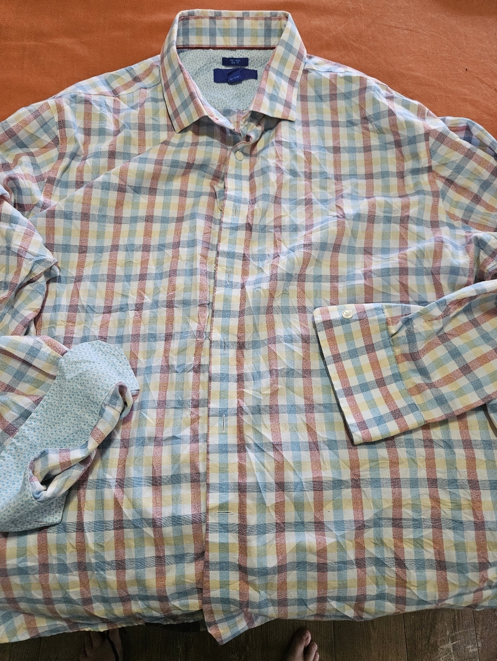 Men's Egara  Multicolor Check Button-Up Shirt - Casual Long Sleeve